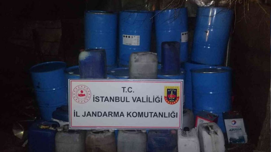 Ey�psultan'da 12 ton sahte etil alkol ele ge�irildi