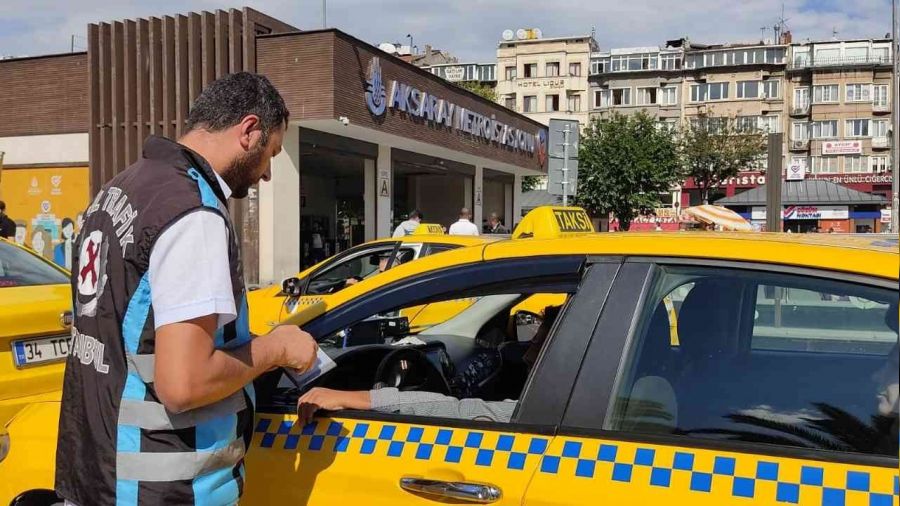 Fatih'te yolcu se�en 3 taksiciye ceza