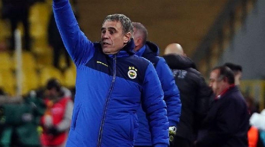 Fenerbah�e ile yollar� ayr�ld�