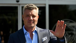 Fenerbah�e'de kriz ��kard�: "Se�ilirse maa�lar� �deyemez" 