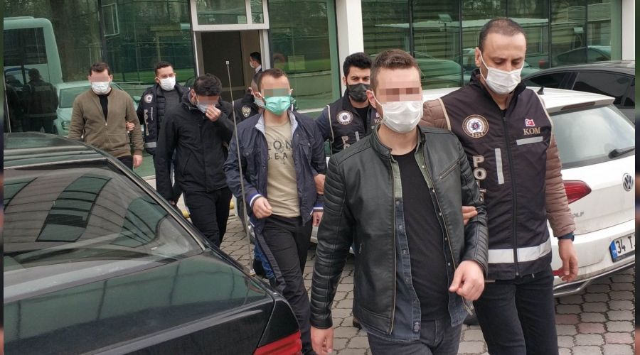 FET�'den g�zalt�na al�nan 1'i avukat 6 ki�i adliyede