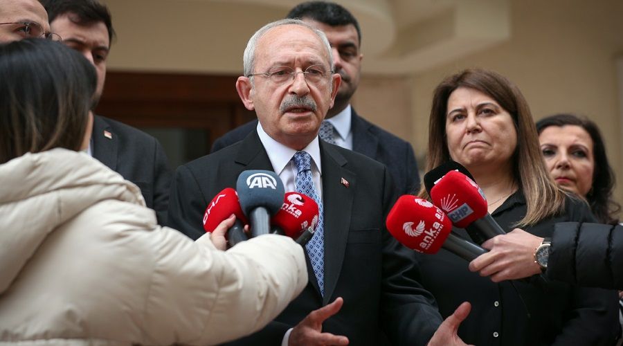 'FETÖ'yü devletin kadrolarına kimler yerleştirdi?'