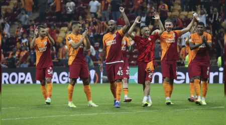 Galatasaray Cengiz'li Marsilya'ya karşı