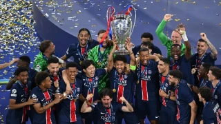 Galatasaray'a milyar Euro�luk rakipler