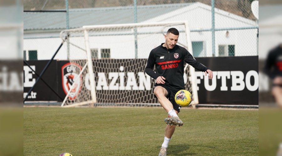 "Gaziantep yukar�lara t�rmanacak"