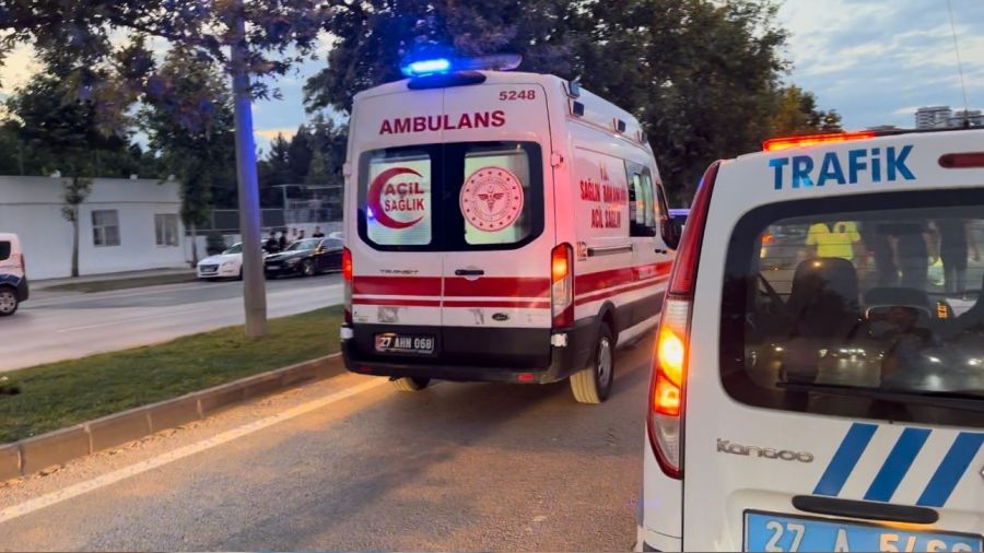 Gaziantep'te zincirleme trafik kazas�: 3'� �ocuk 7 yaral�