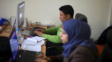 Gazze'de iletişim ve internet kademeli olarak geri döndü