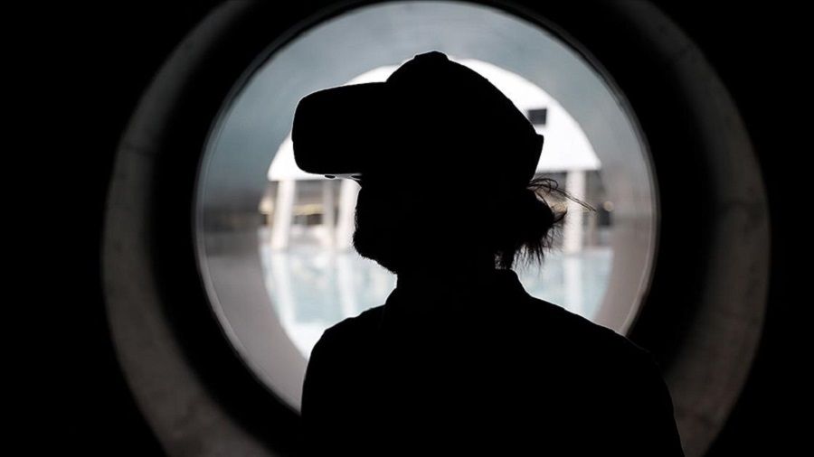 Gen�lere Metaverse ile online oy kullanma deneyimi!