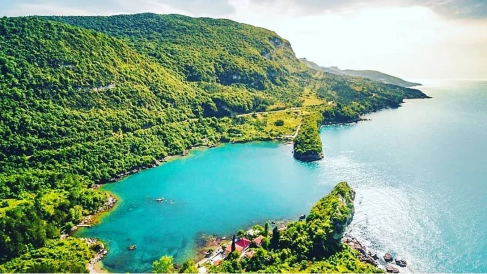 Gideros Kalesi: Karadeniz�in sessiz muhaf�z� 