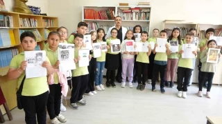 Giresunlu öğrencilerden 30 kahraman için 30 el yazması kitap