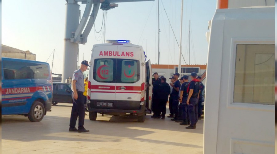 Gmenleri tayan tekne batt 2 ocuk hayatn kaybetti