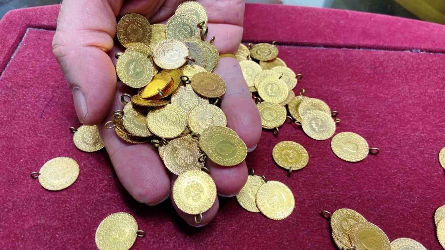 Gram altın fiyatları düşüşe geçti