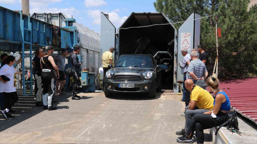 Gurbet�iler 's�la' yolculu�unda arabal� treni tercih ediyor