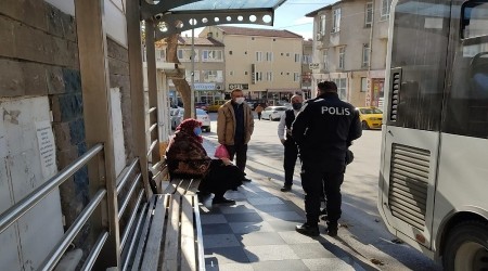 Halk otobüsüne binerken HES'e takıldı
