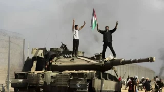 Hamas, "Aksa Tufan"n neden yaptklarn 16 sayfalk raporla aklad