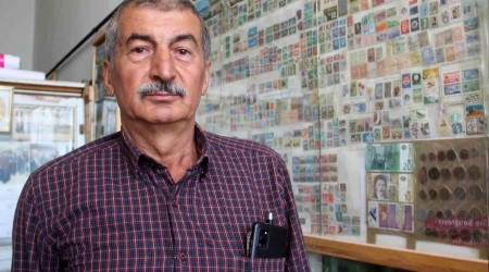 Hevesle başladı, 43 yılda 2 bin pul topladı