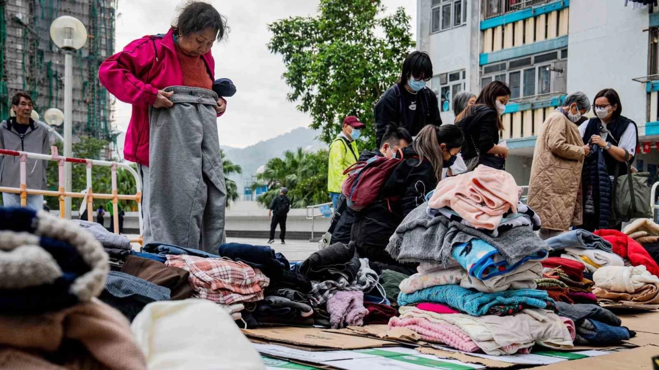 Hong Kong'daki yangın faciasında ölü sayısı 65'e yükseldi