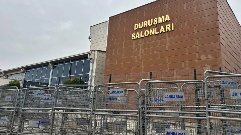 �BB davas�nda 18 san�k tahliye edildi