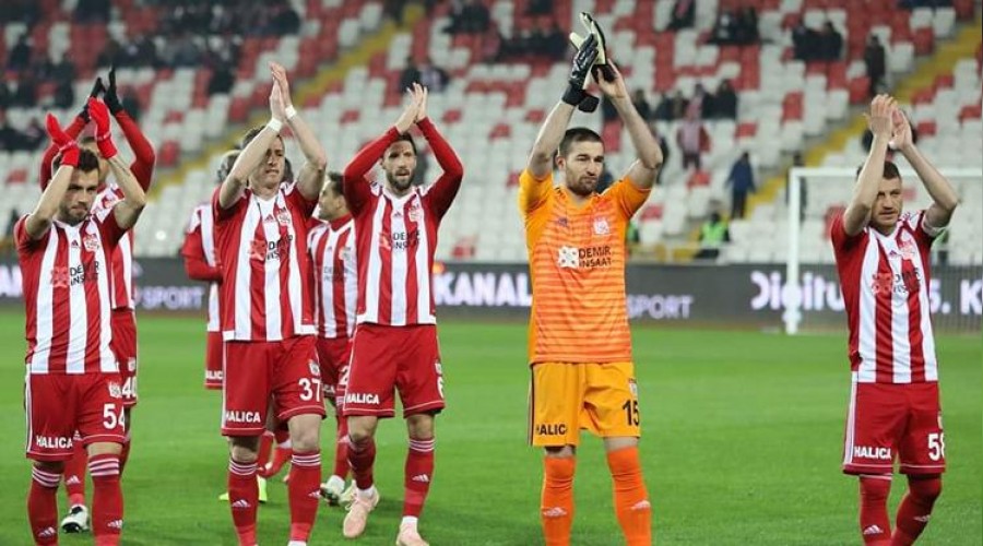 �� sahadaki seri 9 ma�a ��kt�