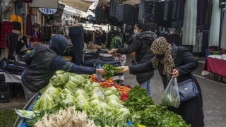 �ktidar�n enflasyonuyla m�cadele vatanda��n mutfa��nda