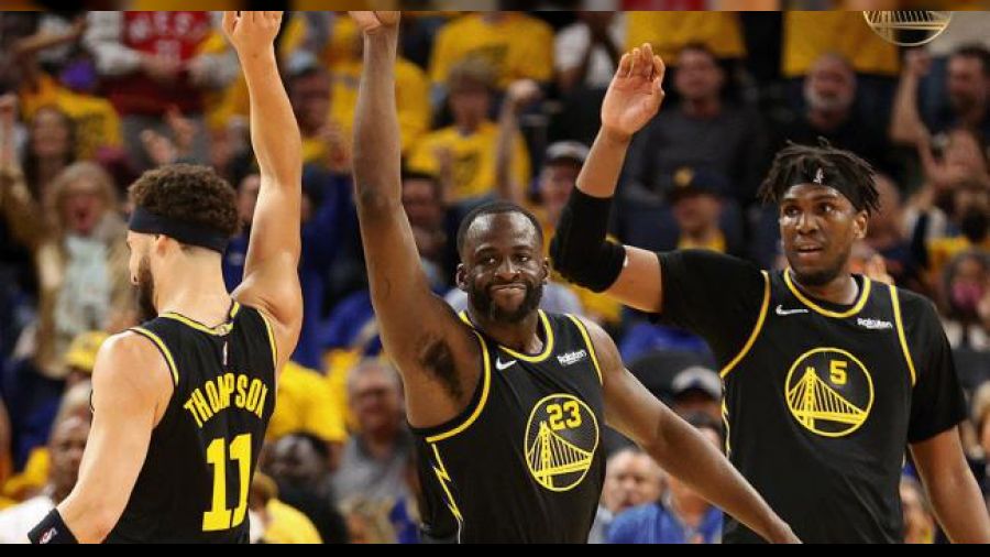 İlk finalist Golden State Warriors