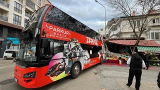 İmdat freni boşalan öğrenci otobüsü manava daldı