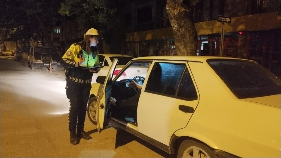 �neg�l'de trafik denetimlerinde gecelik has�lat iyi