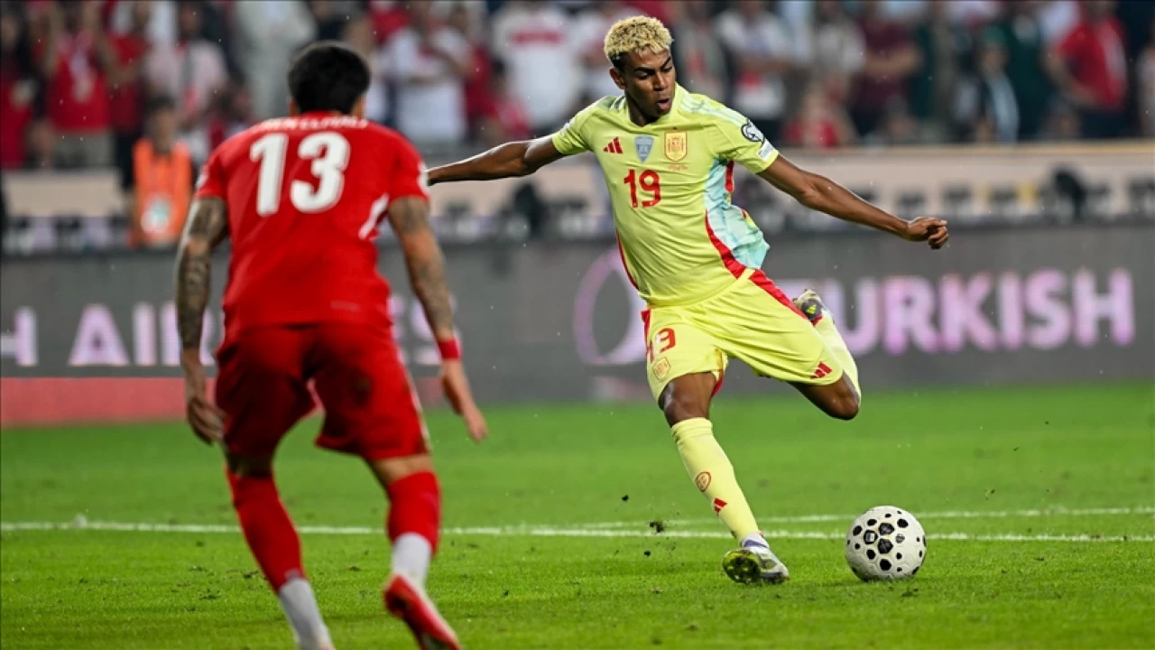 spanya-Trkiye manda ilk 11'ler akland