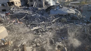 İsrail, Gazze'nin kuzeyinde bir binaya saldırdı: 77 ölü
