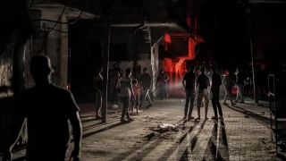 İsrail'in gece boyu Gazze'ye düzenlediği saldırılarda onlarca kişi öldü ve yaralandı