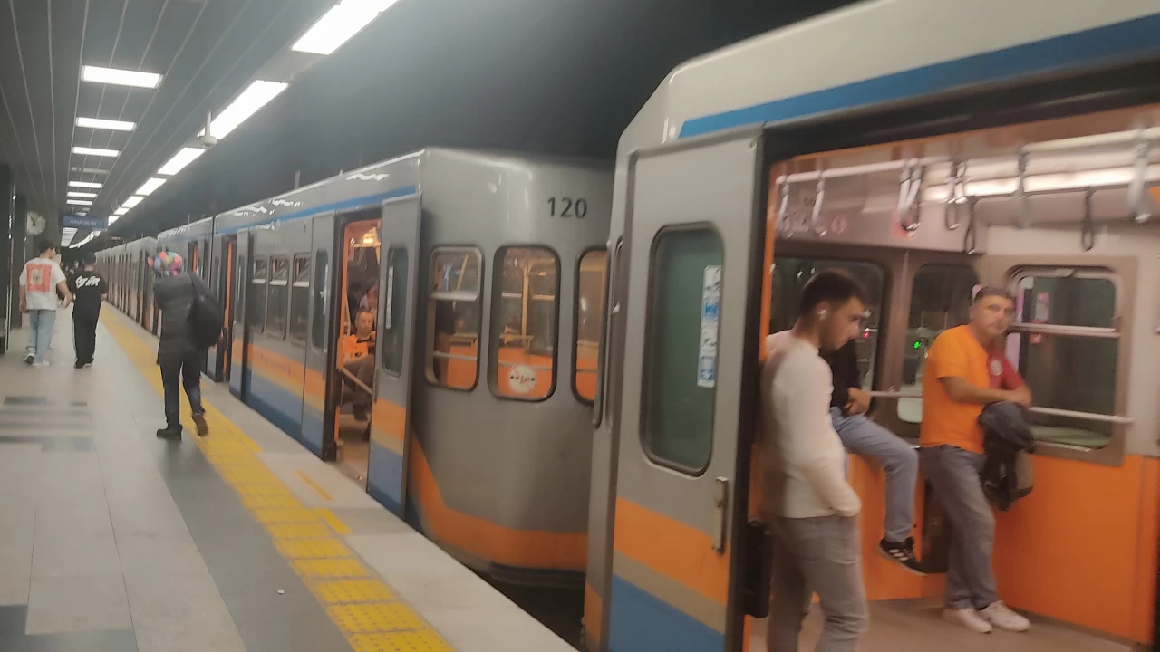 stanbul Metro A: ehrin Nabzn Tutan Yeralt Damarlar