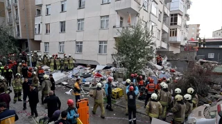�stanbul Valili�inden Maltepe'de k�smen ��ken binadaki arama kurtarma �al��malar�na ili�kin a��klama