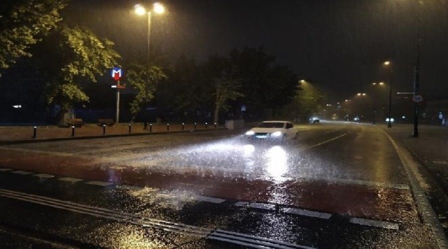 stanbul'a gece boyunca yamur yad