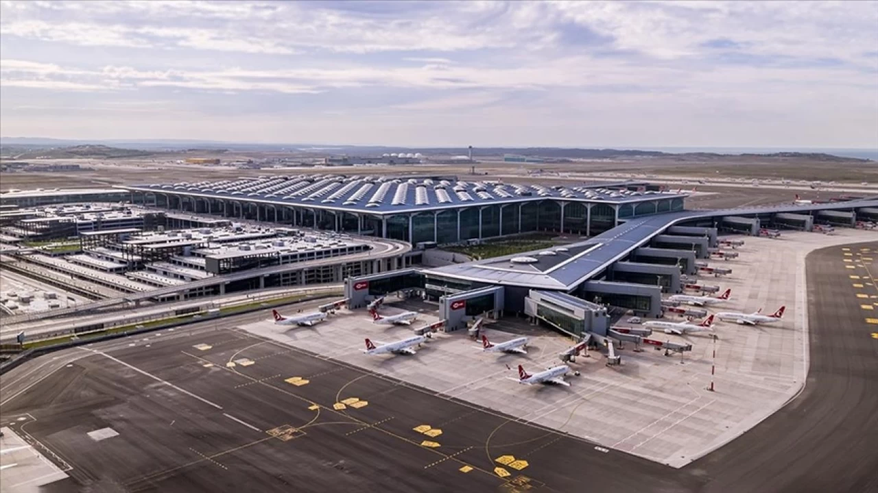 �stanbul'da havayolu yolcu say�s� artt�