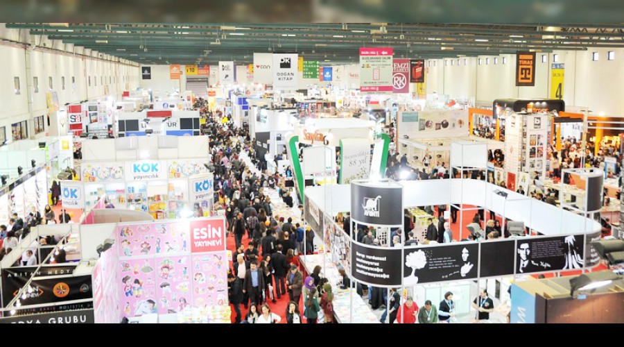 �stanbul'da kitapl� g�nlere do�ru