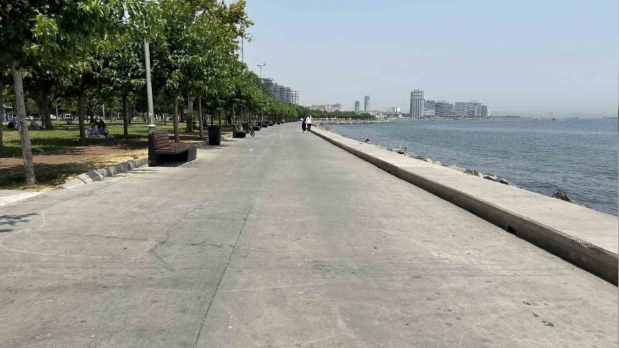 �stanbul'da s�cak hava bunaltt�