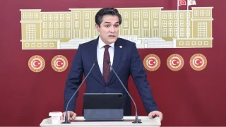 Y Parti'den sanal kumar aklamas