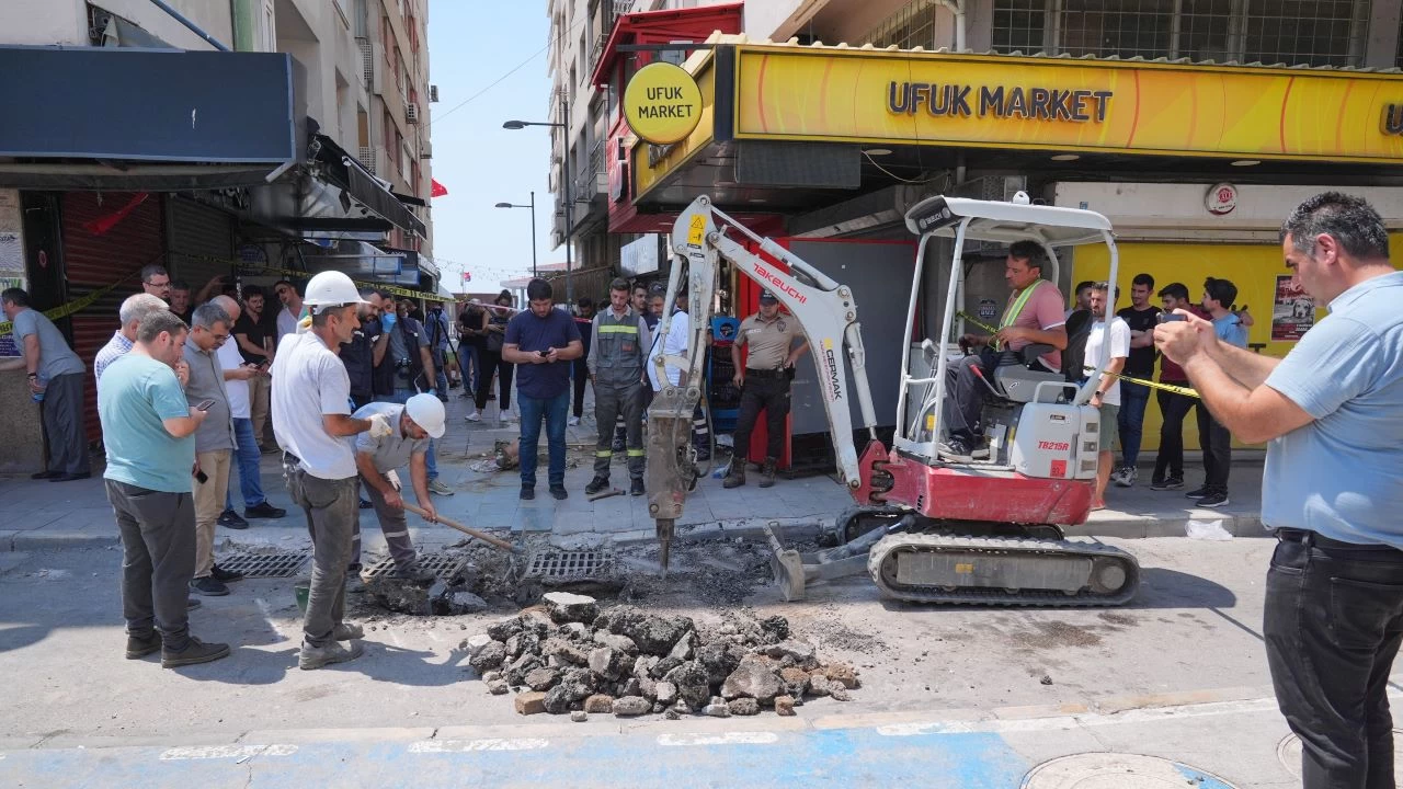 İzmir'de 2 kişinin elektrik akımına kapılıp ölmesiyle ilgili elektrik dağıtım şirketinden açıklama geldi