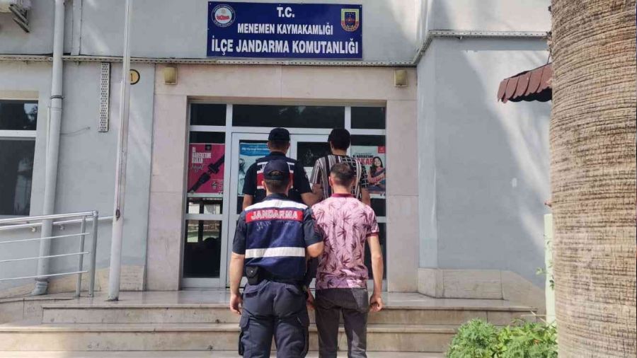 �zmir'de tarihi eser operasyonu