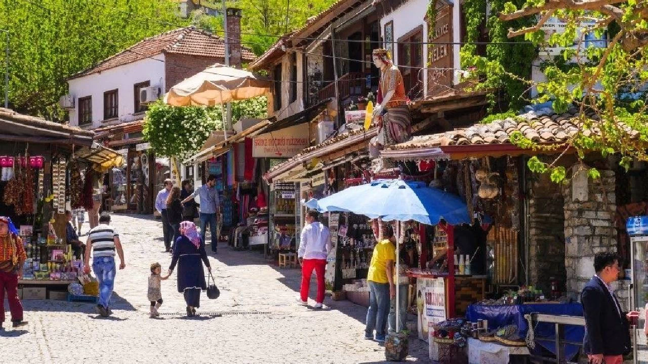 İzmir'in bağrında saklı bir cennet, Şirince
