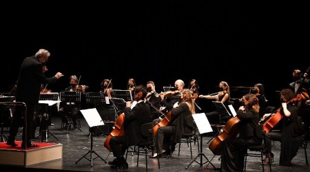 Kadky Belediyesi pandemi orkestras ilk kez sahne ald