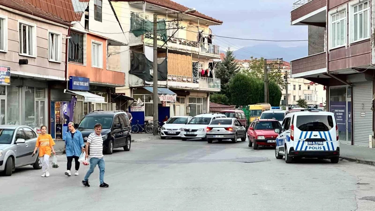 Kahvehanede kfr kavgasnda kan akt: 1'i ar 2 yaral