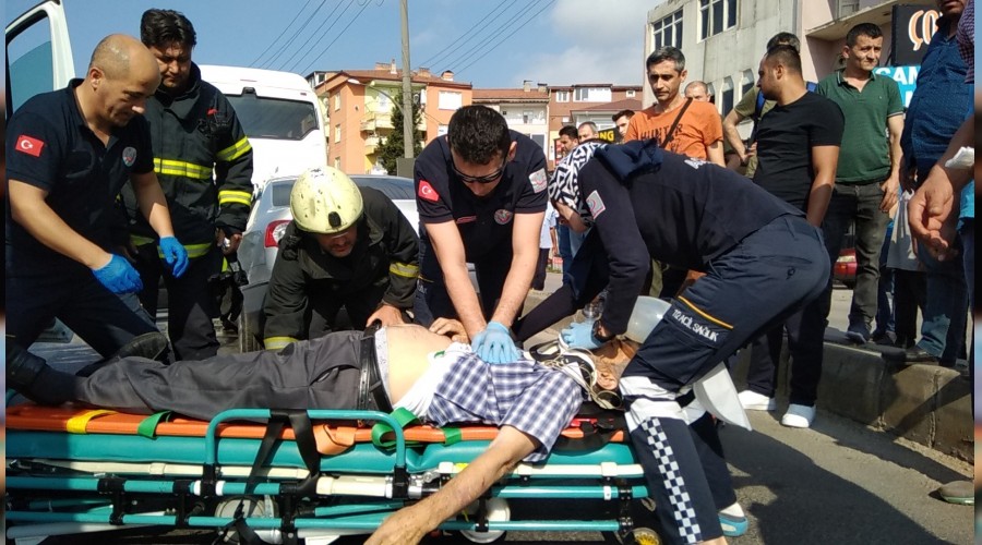 Kalp krizi geçiren sürücü kazada hayatını kaybetti