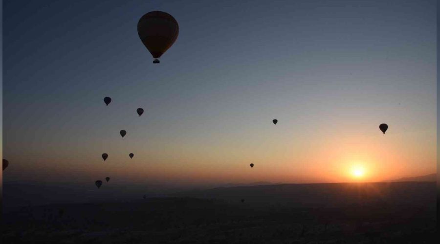 Kapadokya'da balon uçuşları iptal edildi