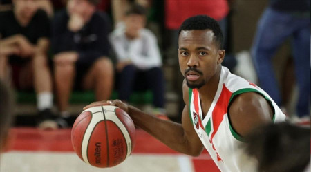 Karşıyakalı McCollum, zirvede yer aldı