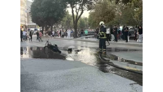 Kastamonu'da seyir halindeki motosiklet alev alev yand