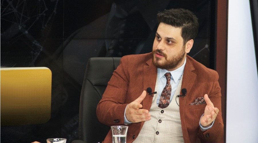 K�l��daro�lu�nu ilk tebrik eden lider H�seyin Ba� oldu