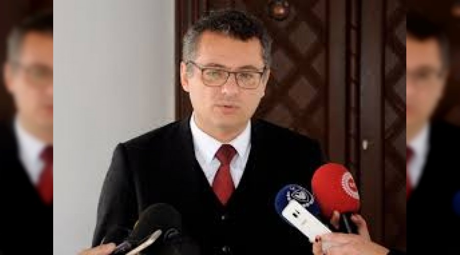 KKTC'de hkmeti Erhrman kuracak
