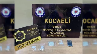 Kocaeli'de 2 ayrı uyuşturucu operasyonunda 4 şüpheli yakalandı