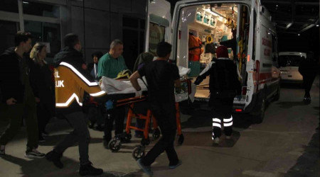 Konya'da oto galeride bıçaklı kavga